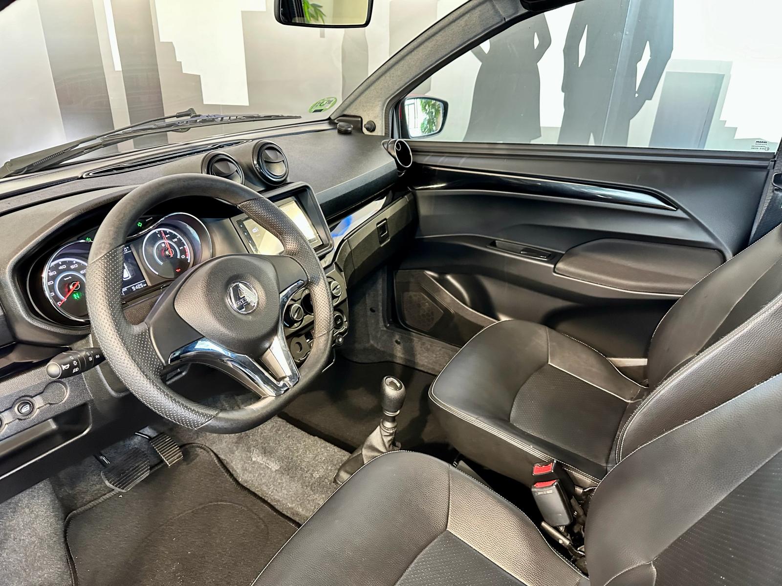 coche sin carnet aixam city sport seminuevo volante deportivo