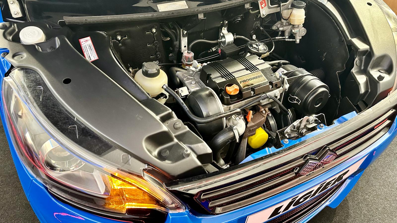 coche sin carnet ligier js 50 sport ultimate seminuevo motor 8 cv